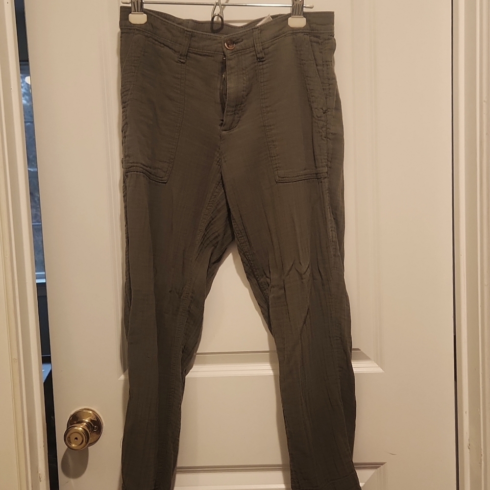 Green casual pants